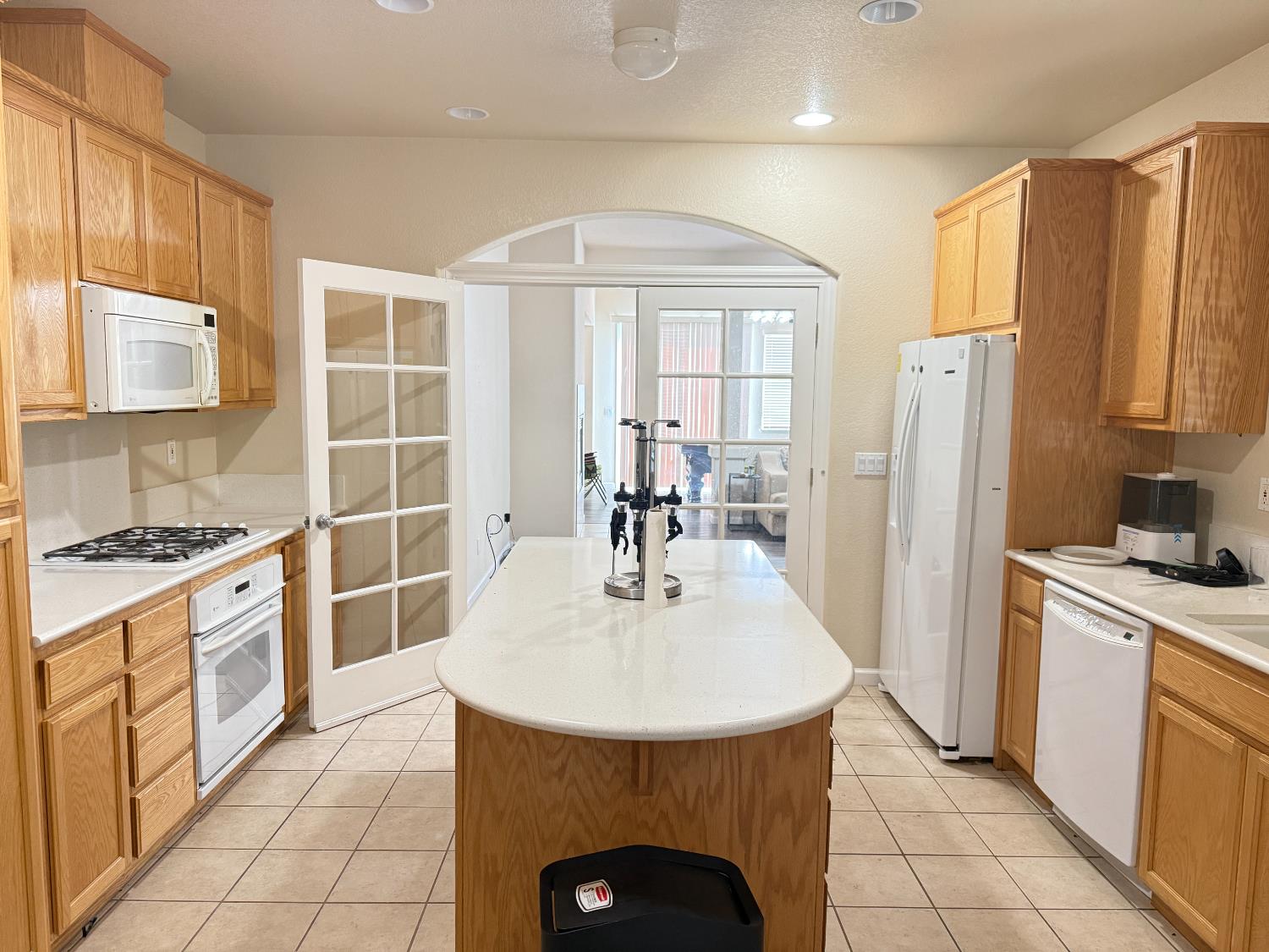 390 Munter St, Manteca, CA 95337