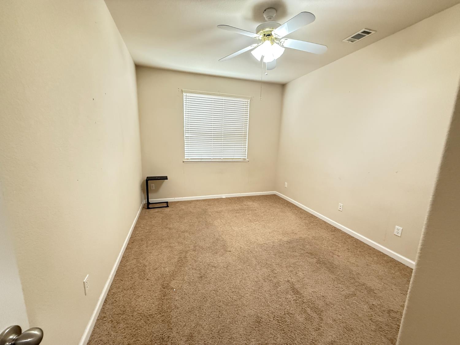 390 Munter St, Manteca, CA 95337