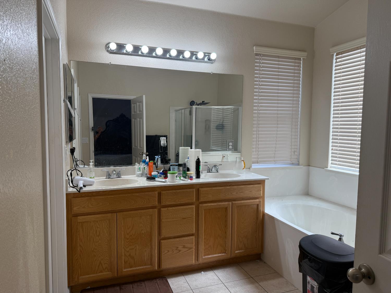 390 Munter St, Manteca, CA 95337