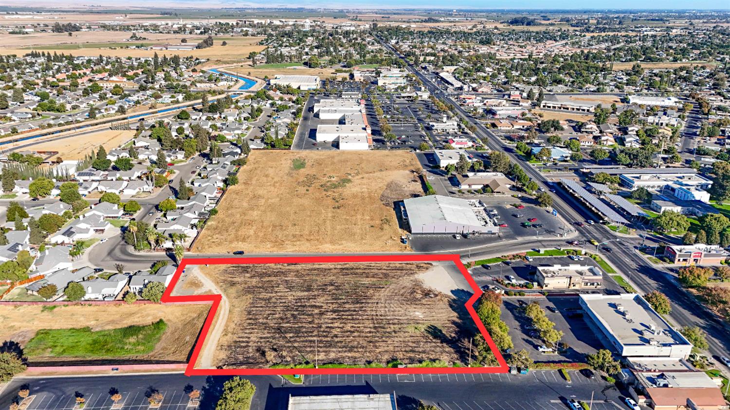 0 Redwood, Atwater, CA 95301