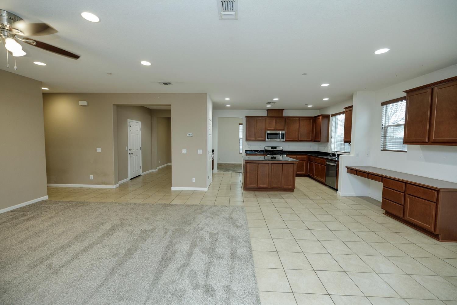 407 Northampton Way, Newman, CA 95360