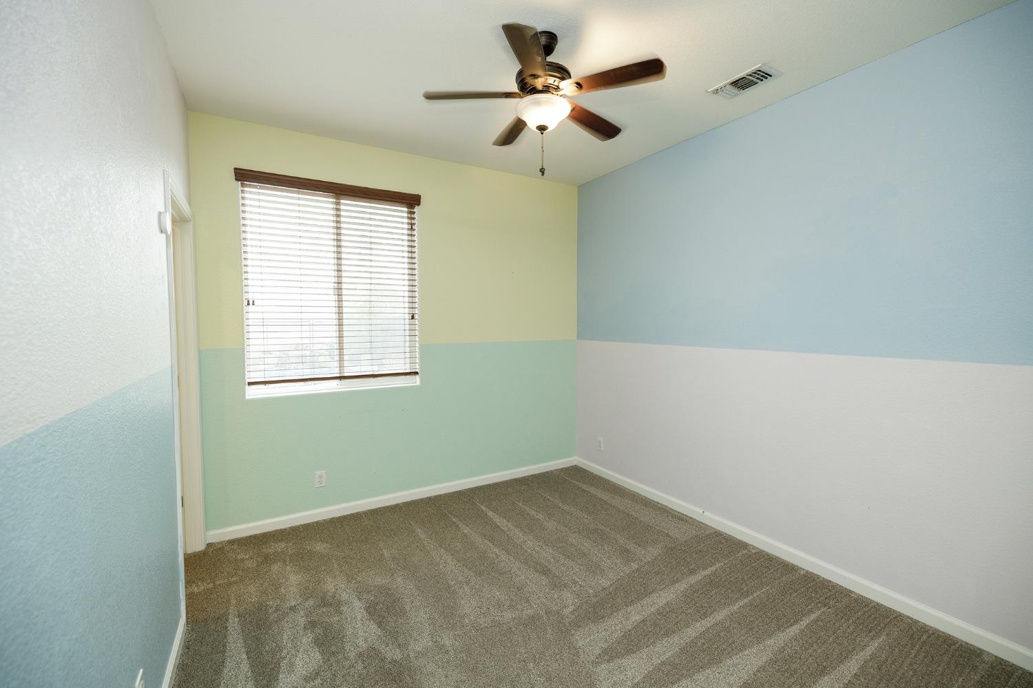 407 Northampton Way, Newman, CA 95360