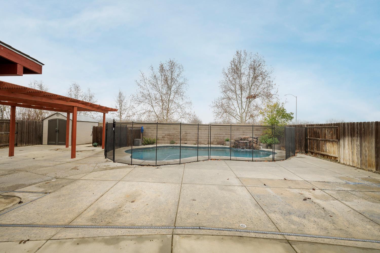 407 Northampton Way, Newman, CA 95360