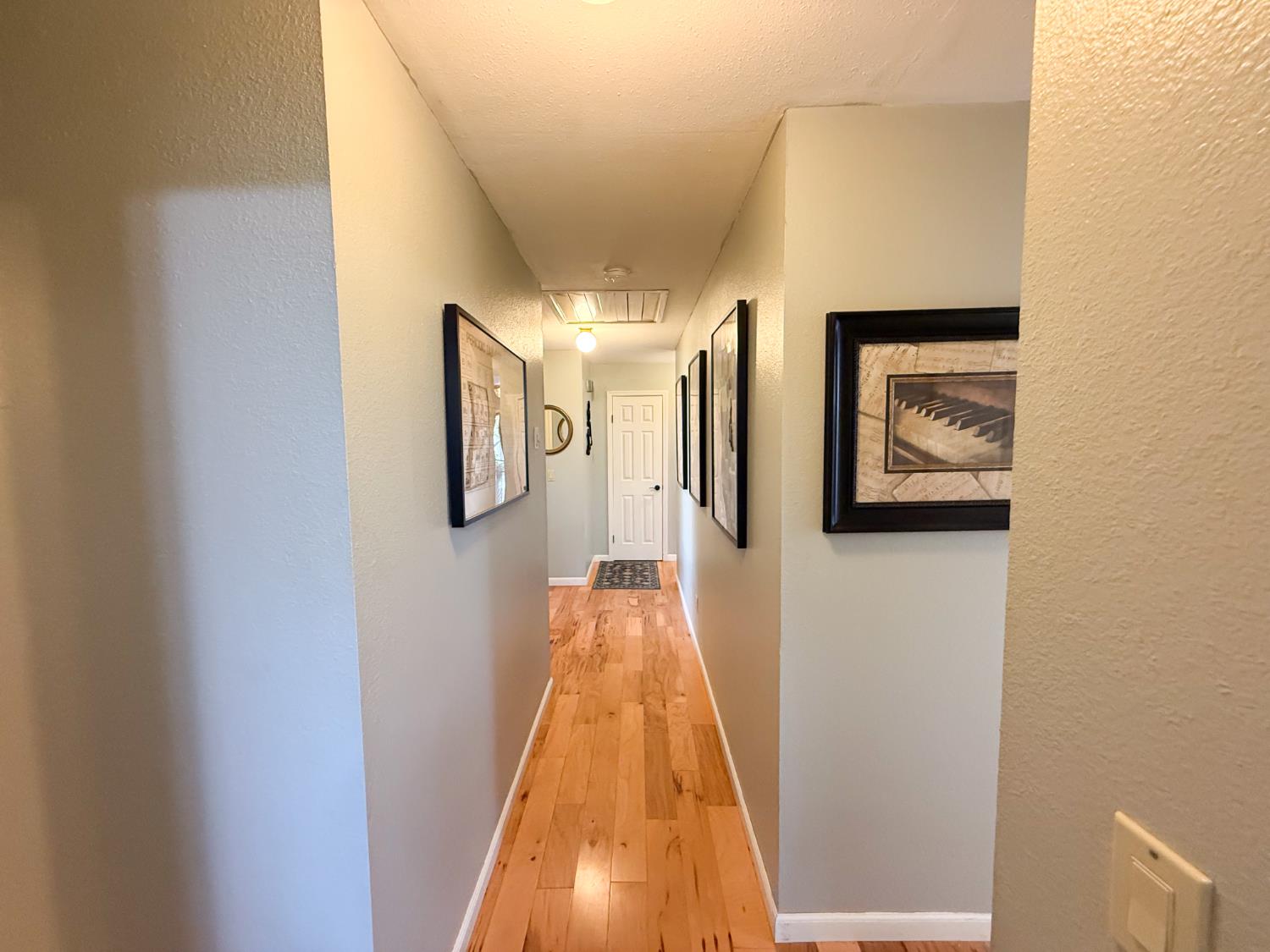 3913 Peacock Ln, Modesto, CA 95356