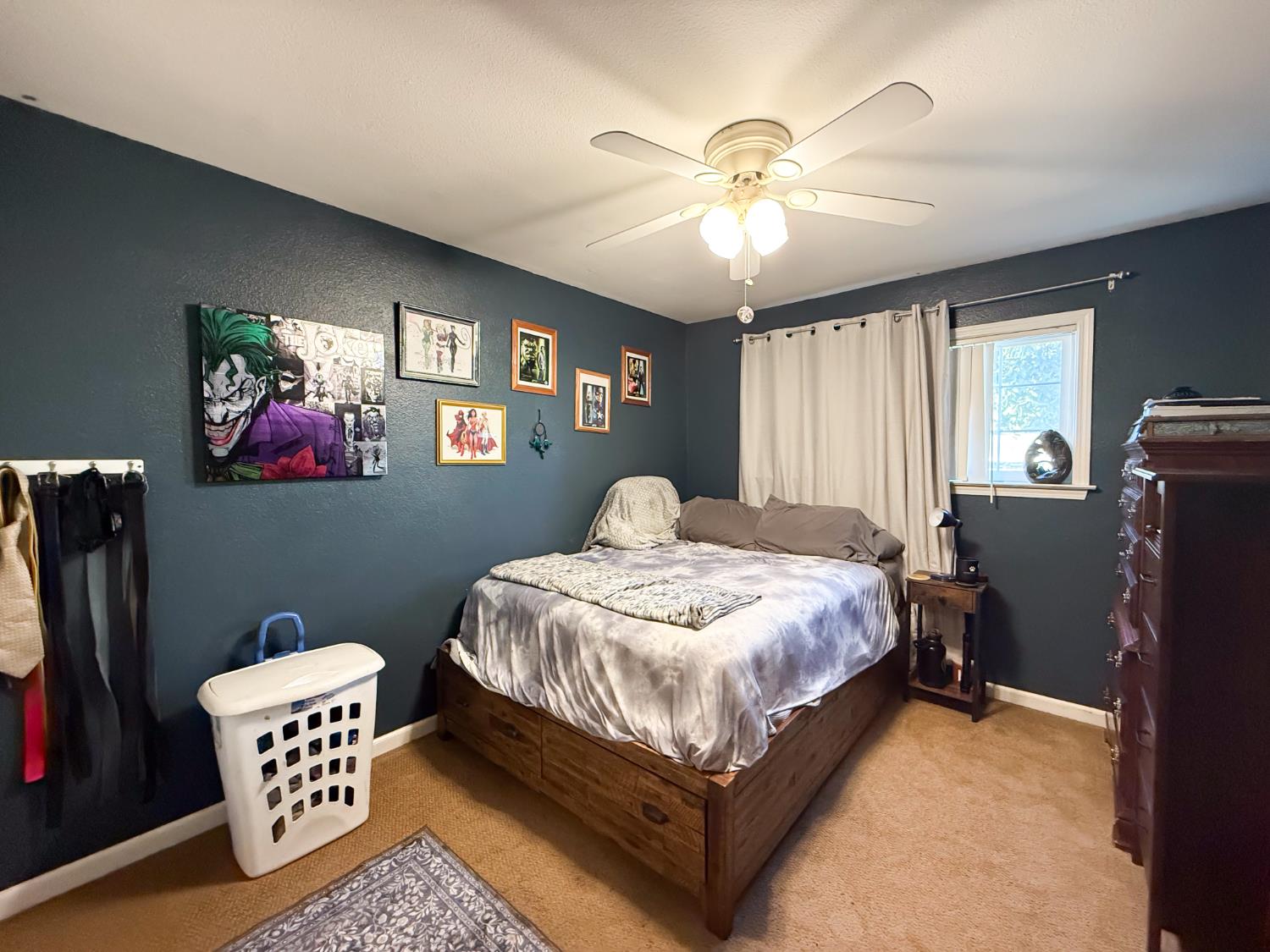 3913 Peacock Ln, Modesto, CA 95356