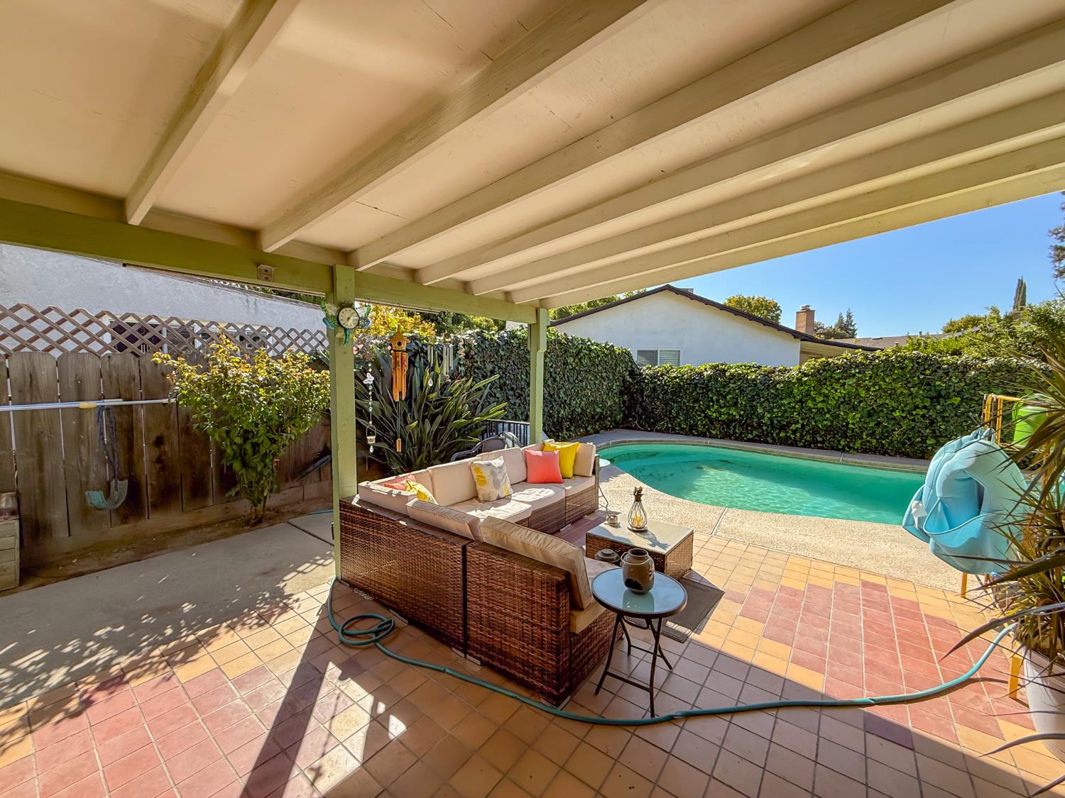 3913 Peacock Ln, Modesto, CA 95356