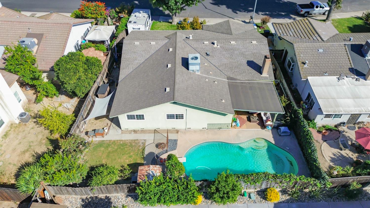 3913 Peacock Ln, Modesto, CA 95356