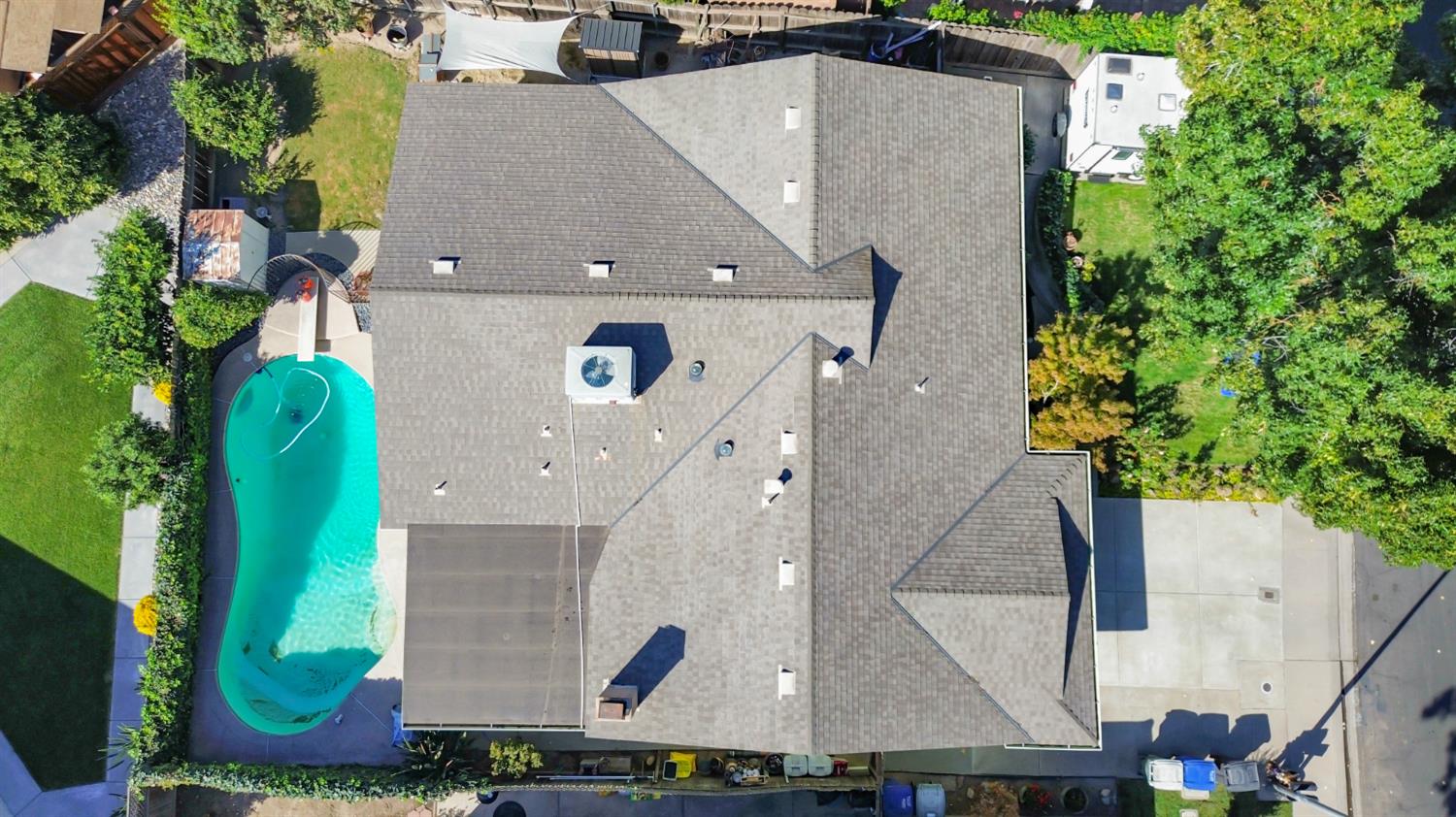 3913 Peacock Ln, Modesto, CA 95356