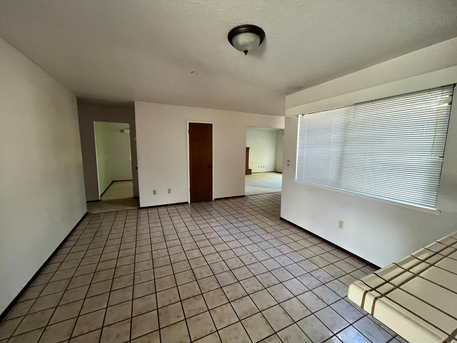 312 Roxanne Dr, Patterson, CA 95363