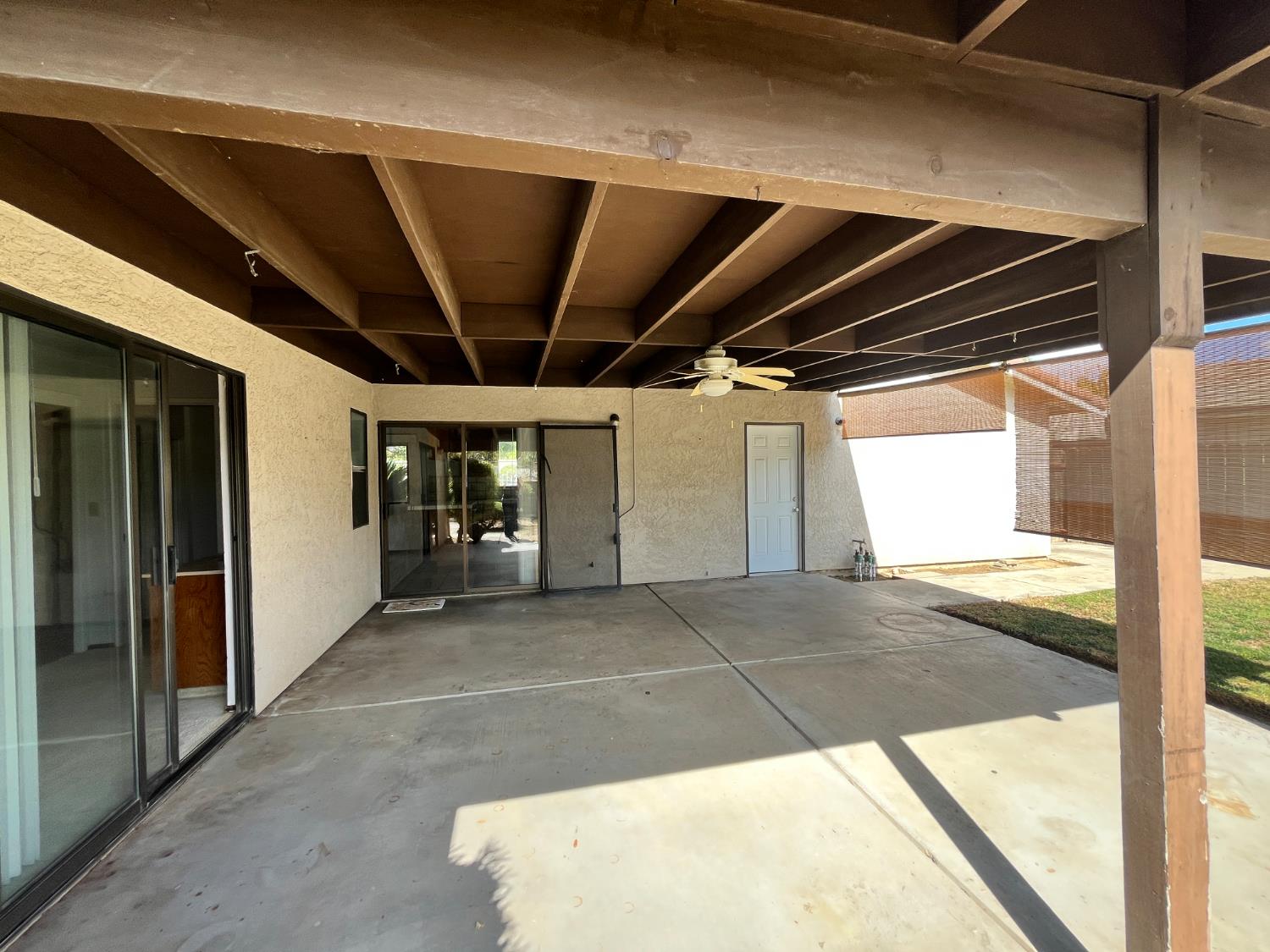 312 Roxanne Dr, Patterson, CA 95363