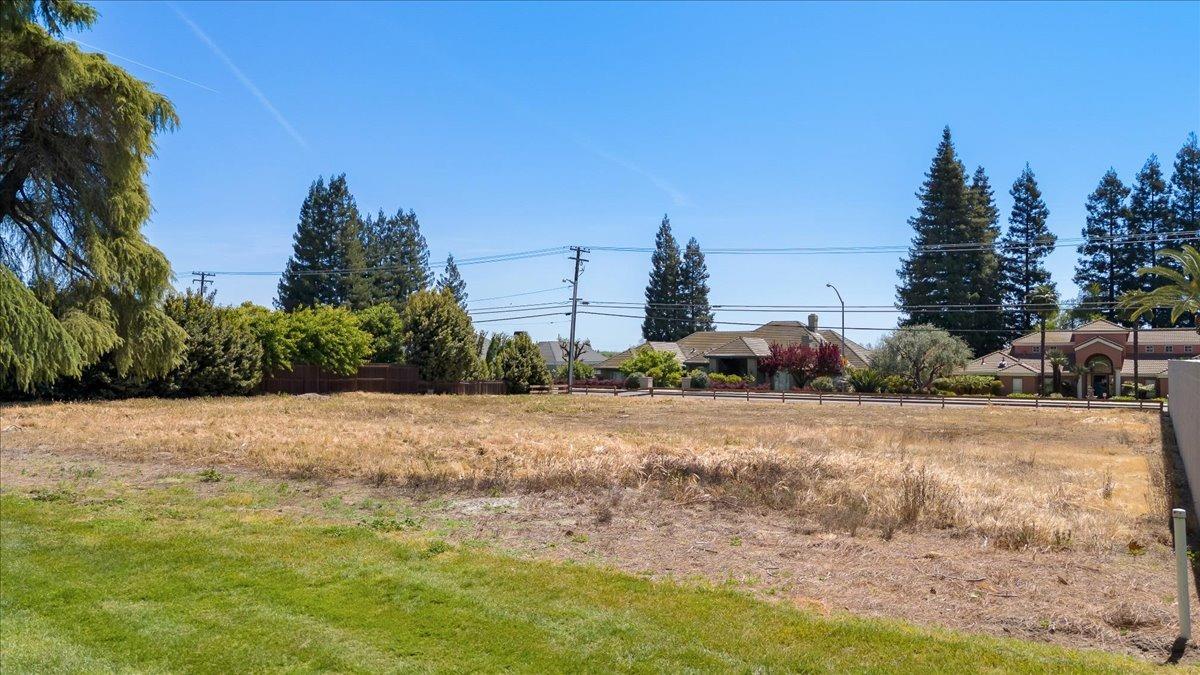 0 Country Club Dr, Modesto, CA 95356