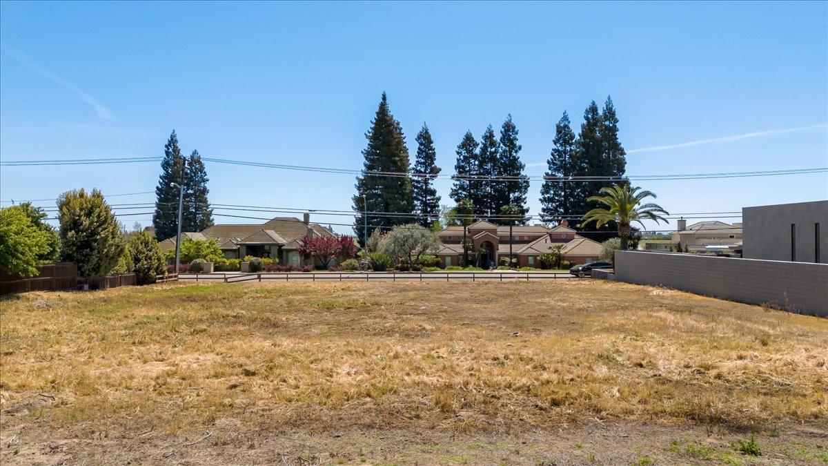 0 Country Club Dr, Modesto, CA 95356