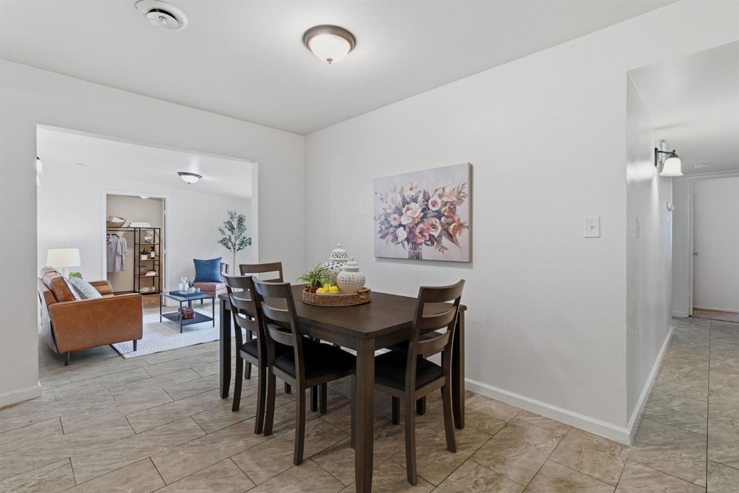 1660 Kingwood Ave, Manteca, CA 95336