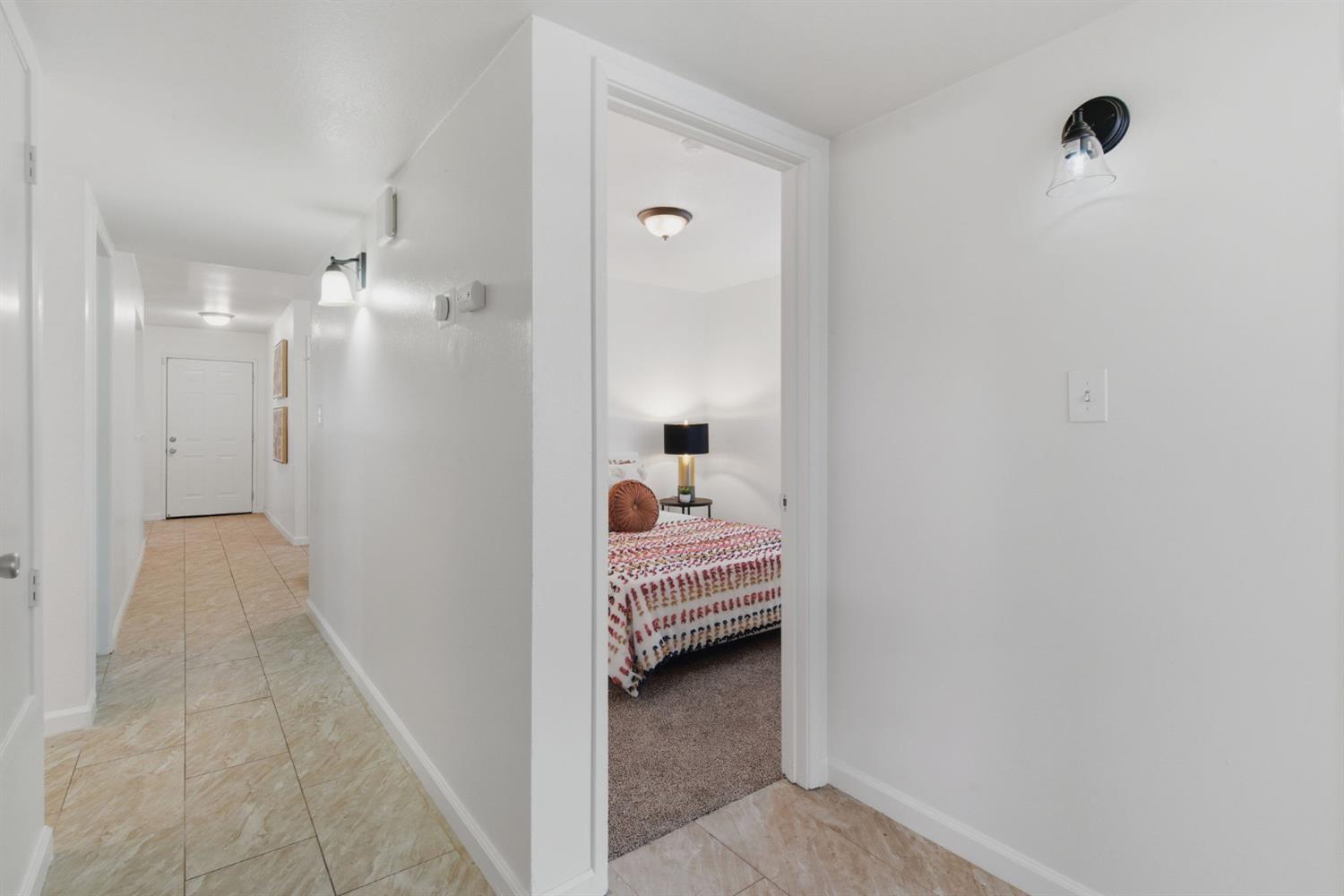 1660 Kingwood Ave, Manteca, CA 95336