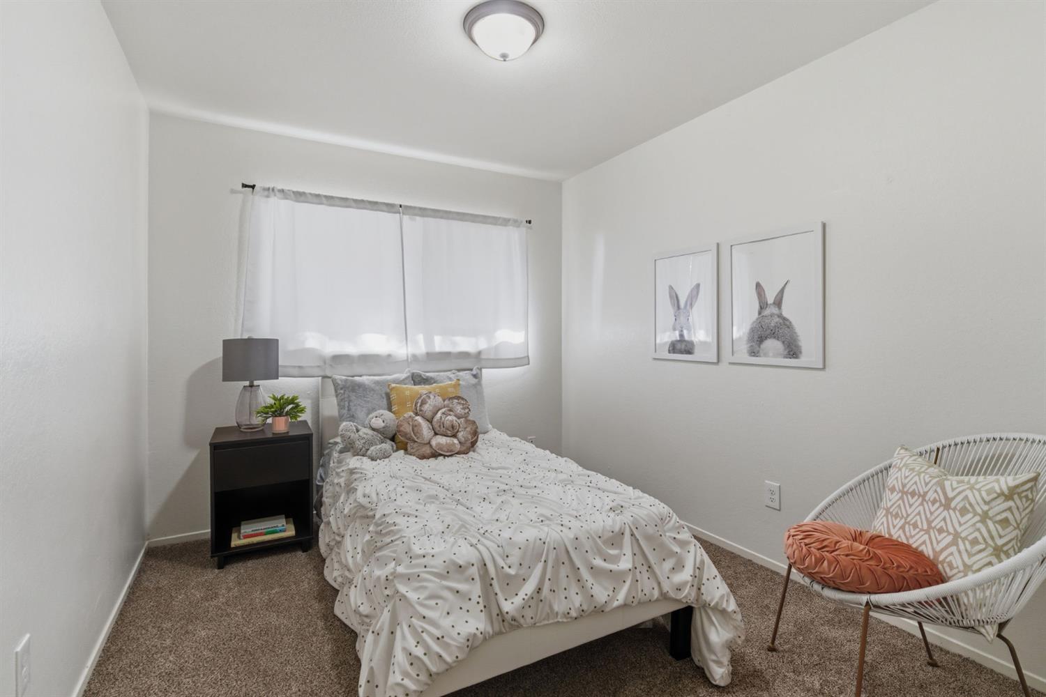 1660 Kingwood Ave, Manteca, CA 95336