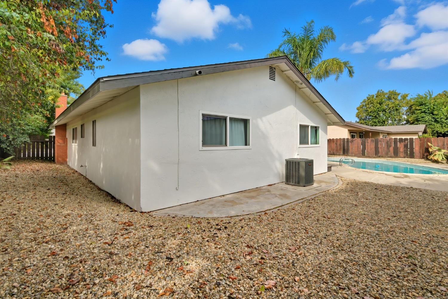 1660 Kingwood Ave, Manteca, CA 95336