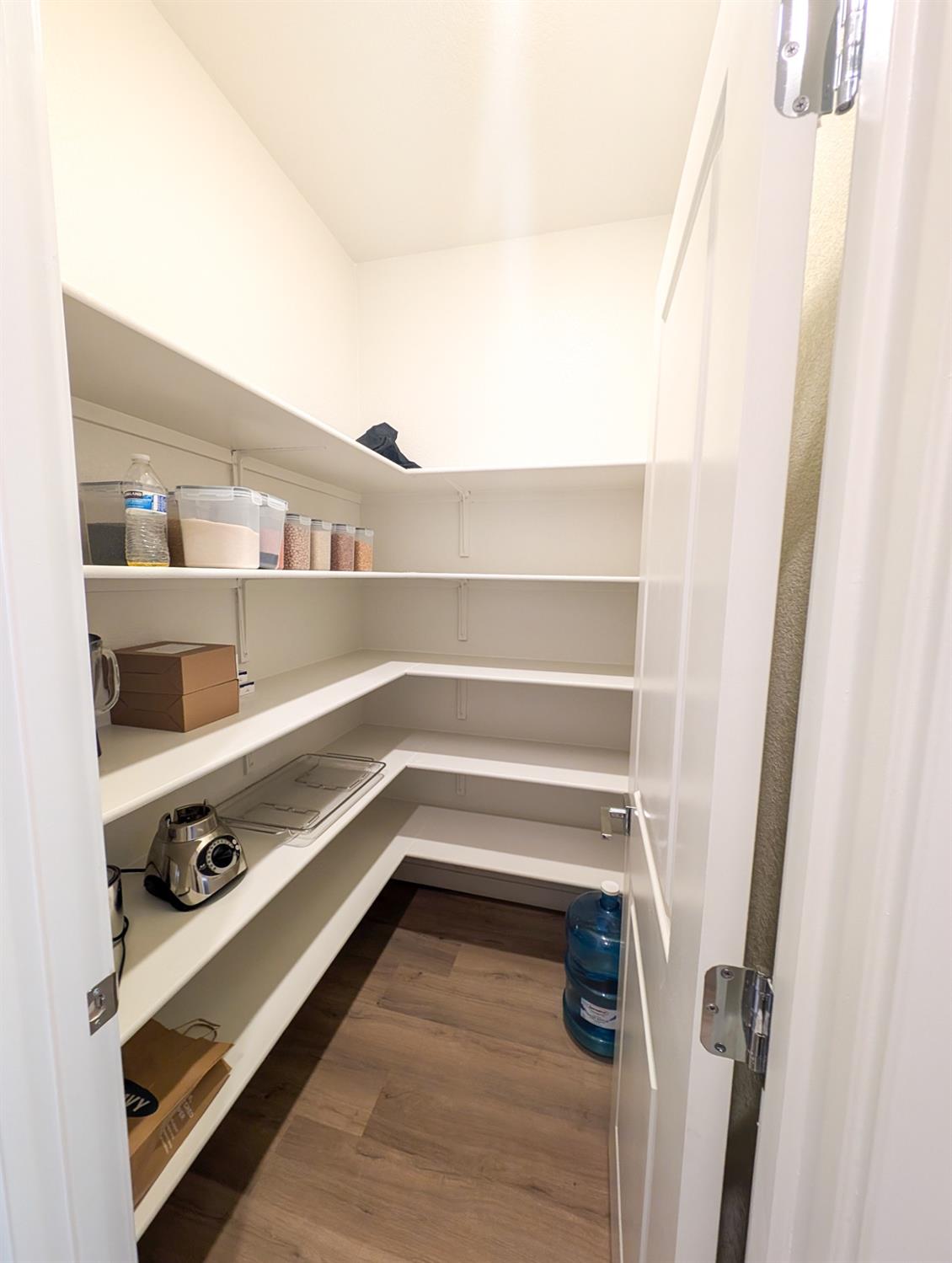 2129 Stagecoach Rd, Patterson, CA 95363