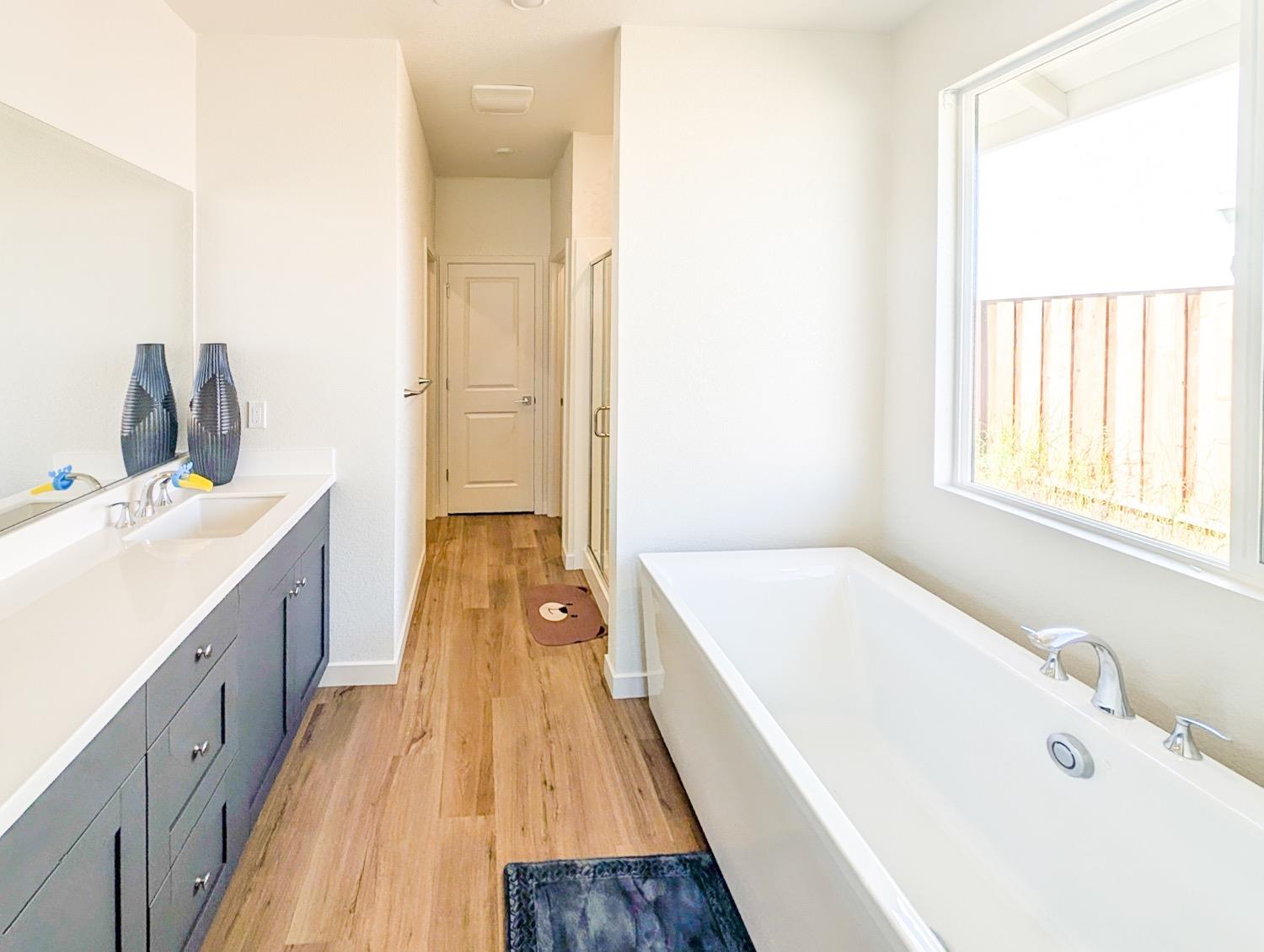 2129 Stagecoach Rd, Patterson, CA 95363