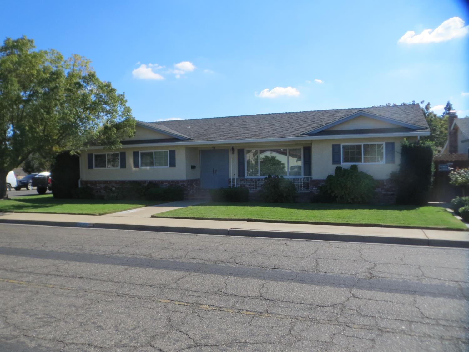 280 Drexel Ave, Turlock, CA 95382