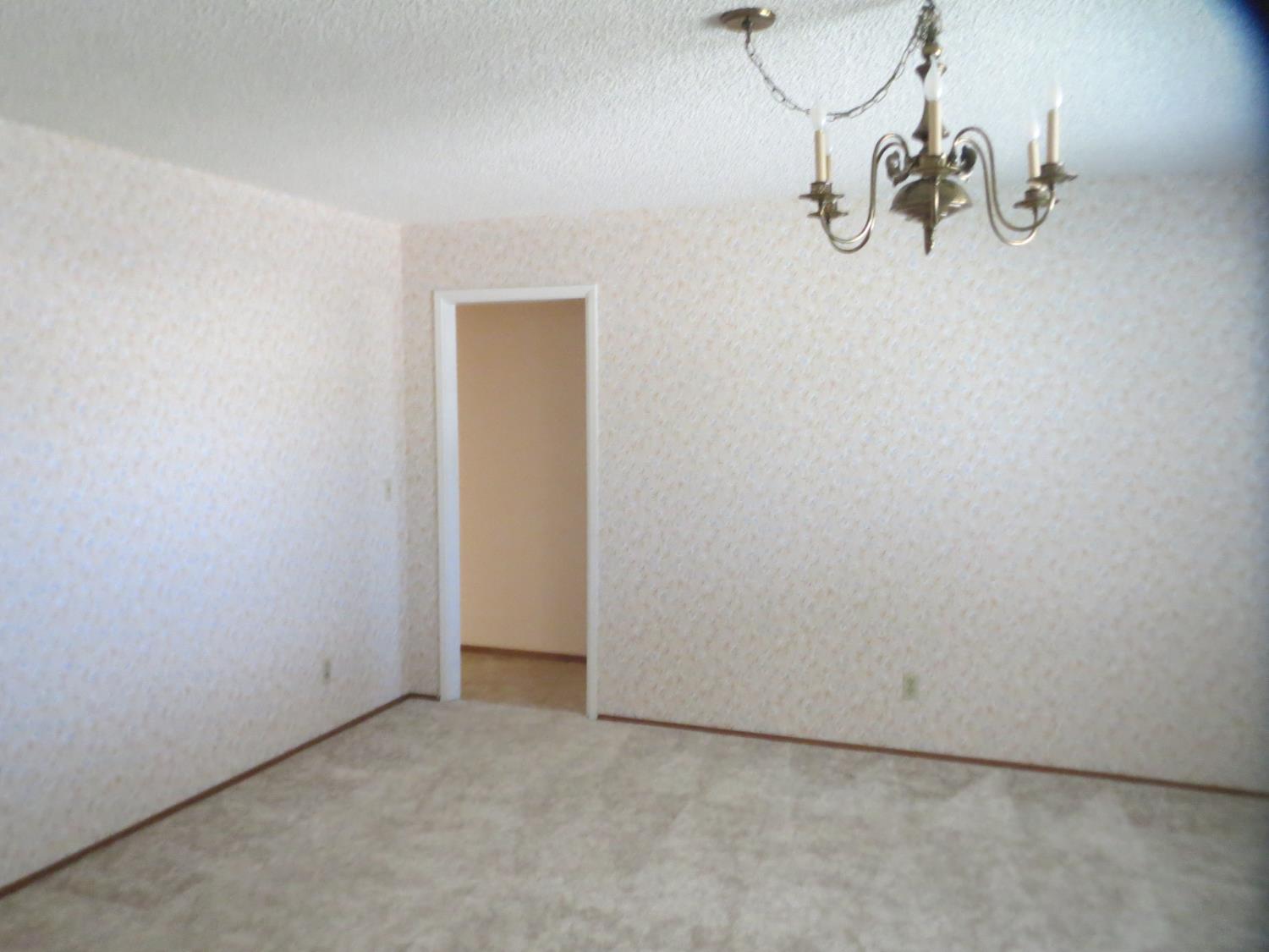 280 Drexel Ave, Turlock, CA 95382