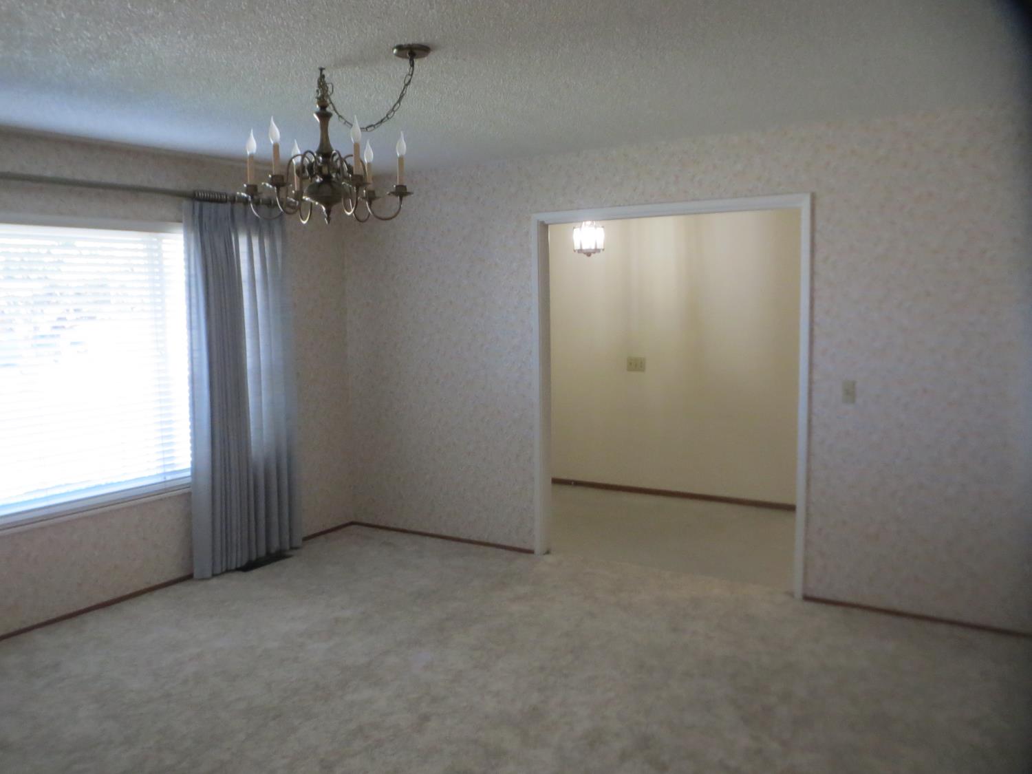 280 Drexel Ave, Turlock, CA 95382