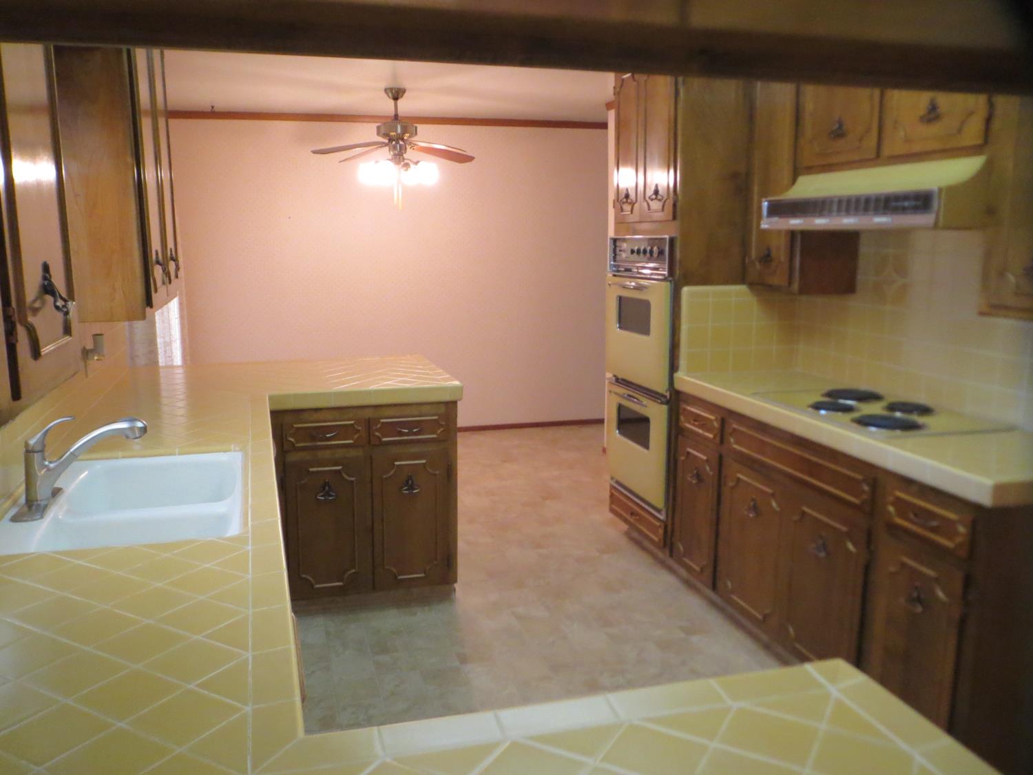 280 Drexel Ave, Turlock, CA 95382