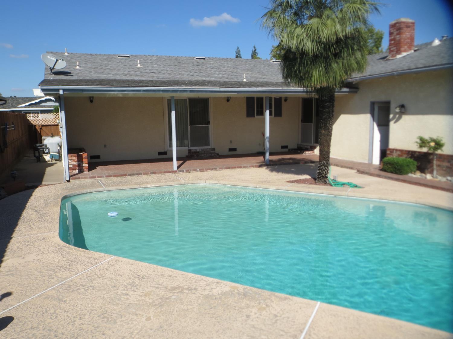 280 Drexel Ave, Turlock, CA 95382