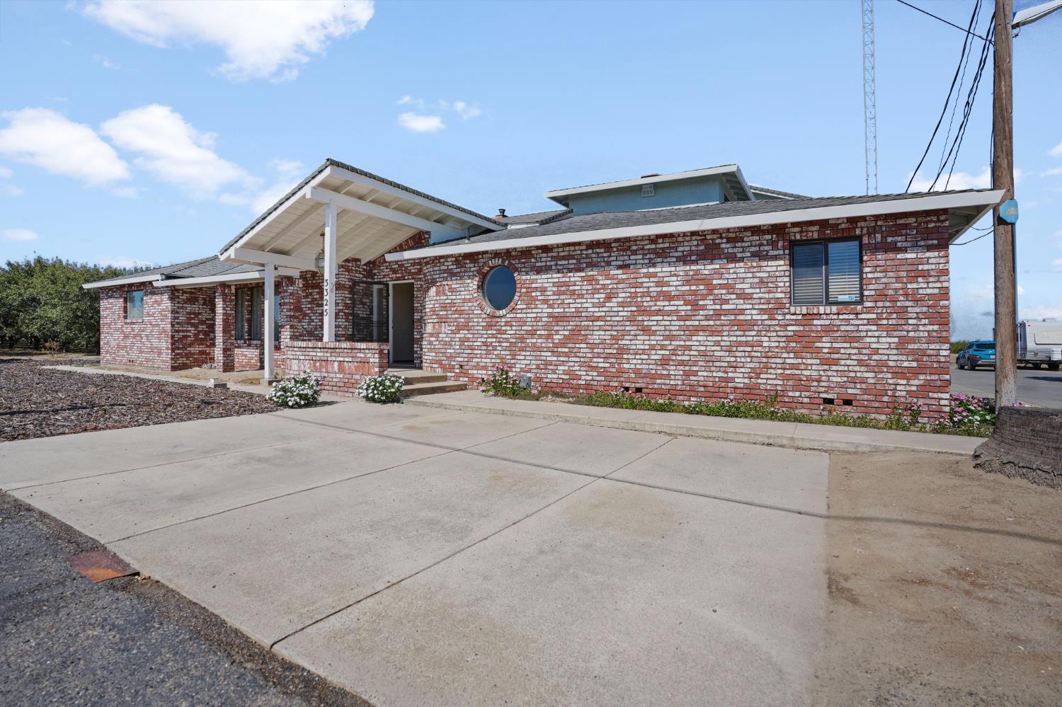 3325 W Barnhart Rd, Turlock, CA 95382