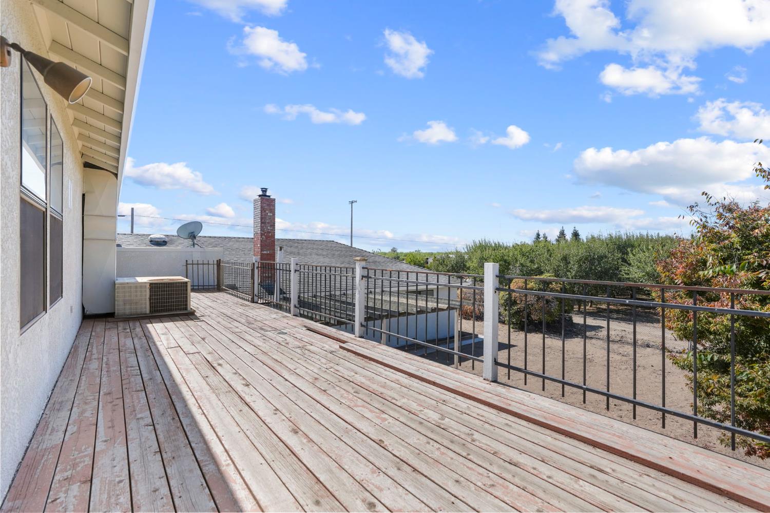 3325 W Barnhart Rd, Turlock, CA 95382