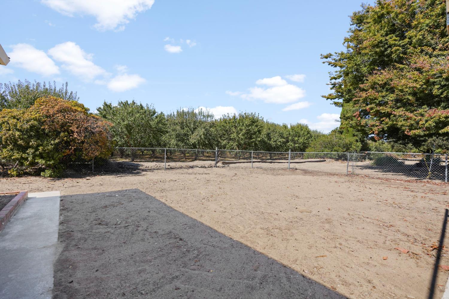 3325 W Barnhart Rd, Turlock, CA 95382