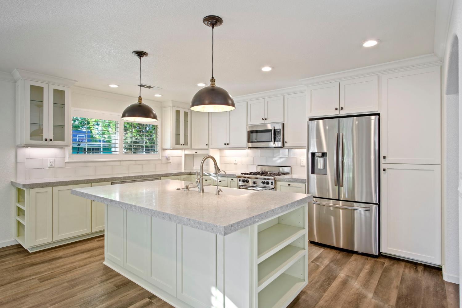 1605 Goldenwood Dr, Modesto, CA 95350