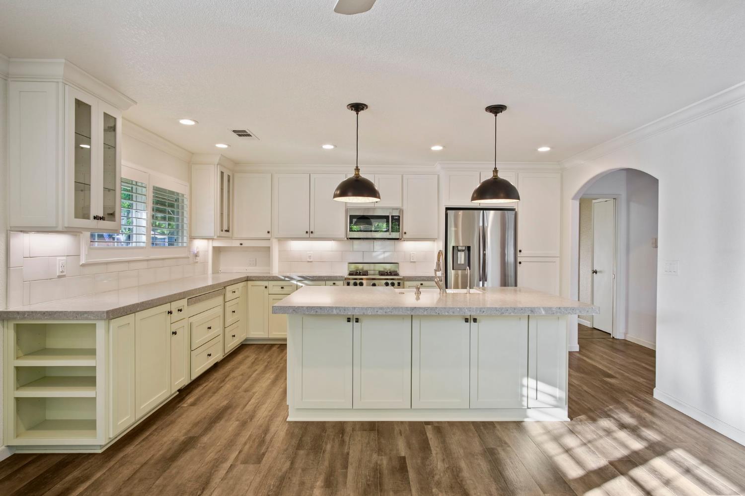 1605 Goldenwood Dr, Modesto, CA 95350