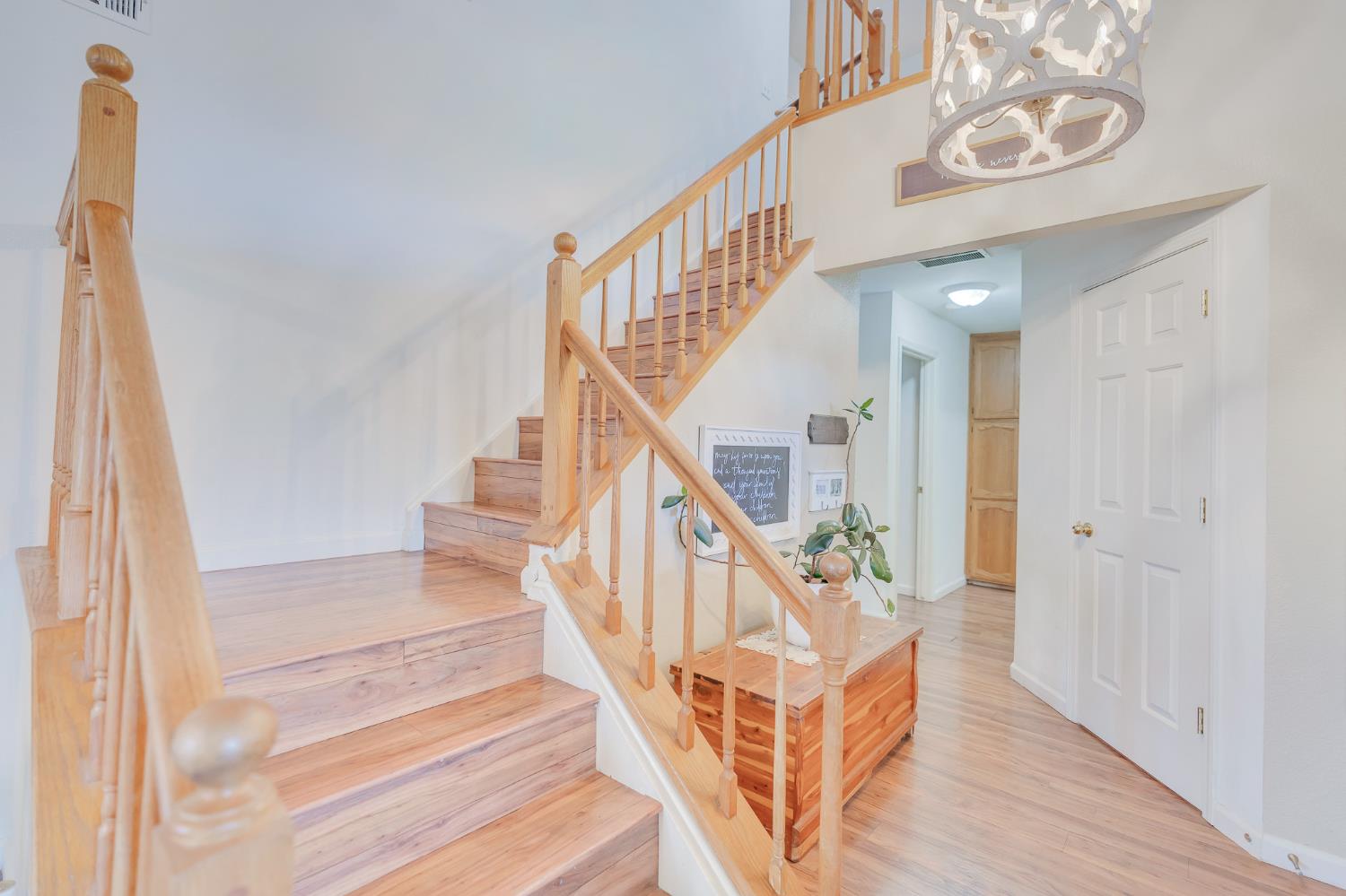 2149 McKinley Ct, Los Banos, CA 93635