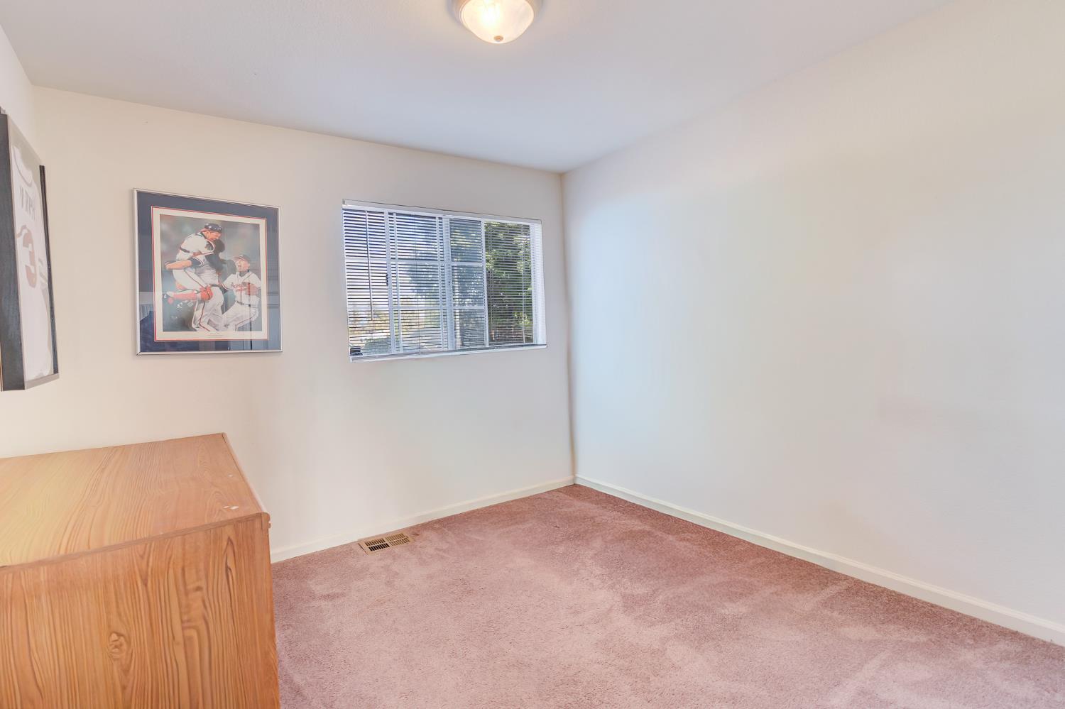 2149 McKinley Ct, Los Banos, CA 93635