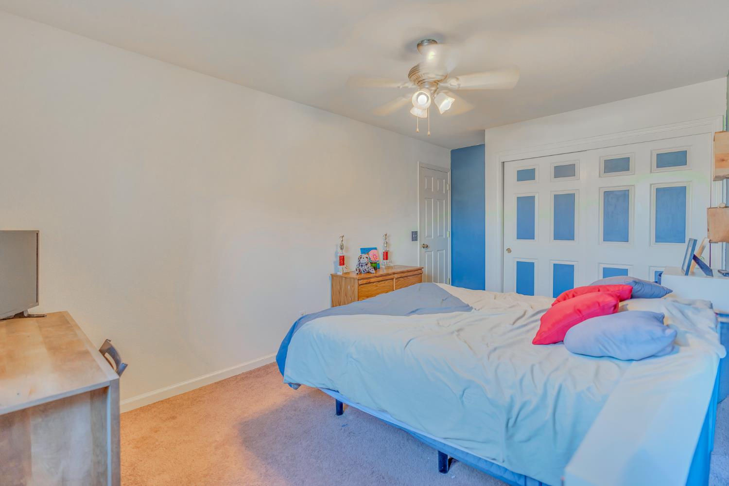 2149 McKinley Ct, Los Banos, CA 93635