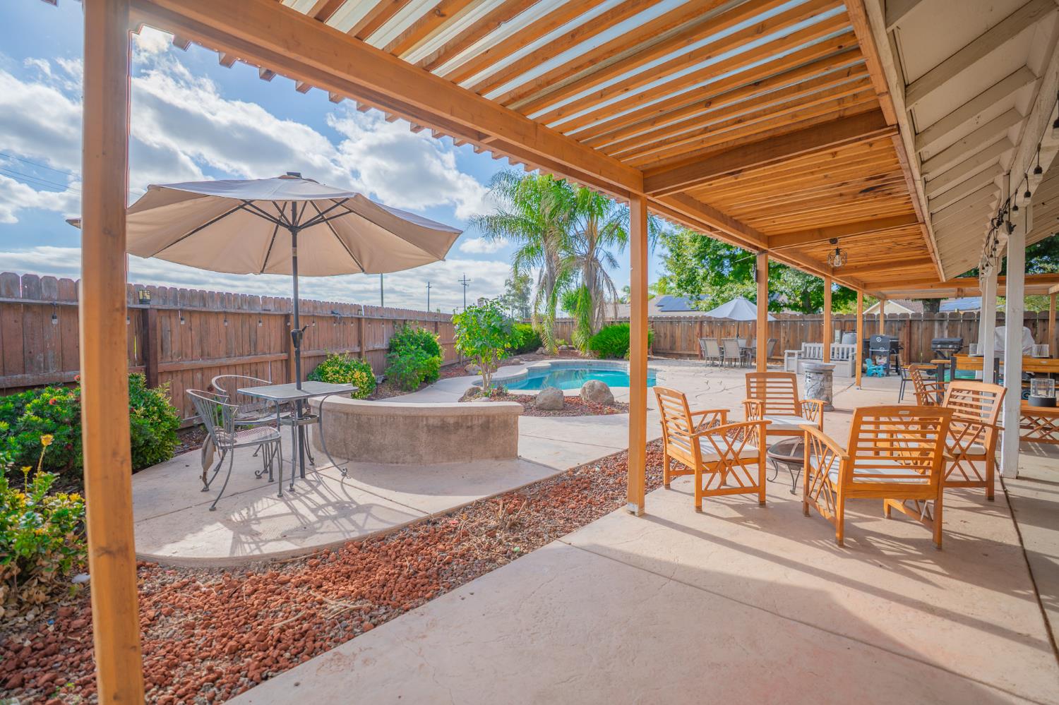 2149 McKinley Ct, Los Banos, CA 93635