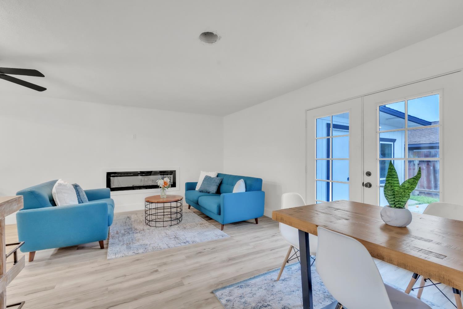 830 Flower St, Turlock, CA 95380