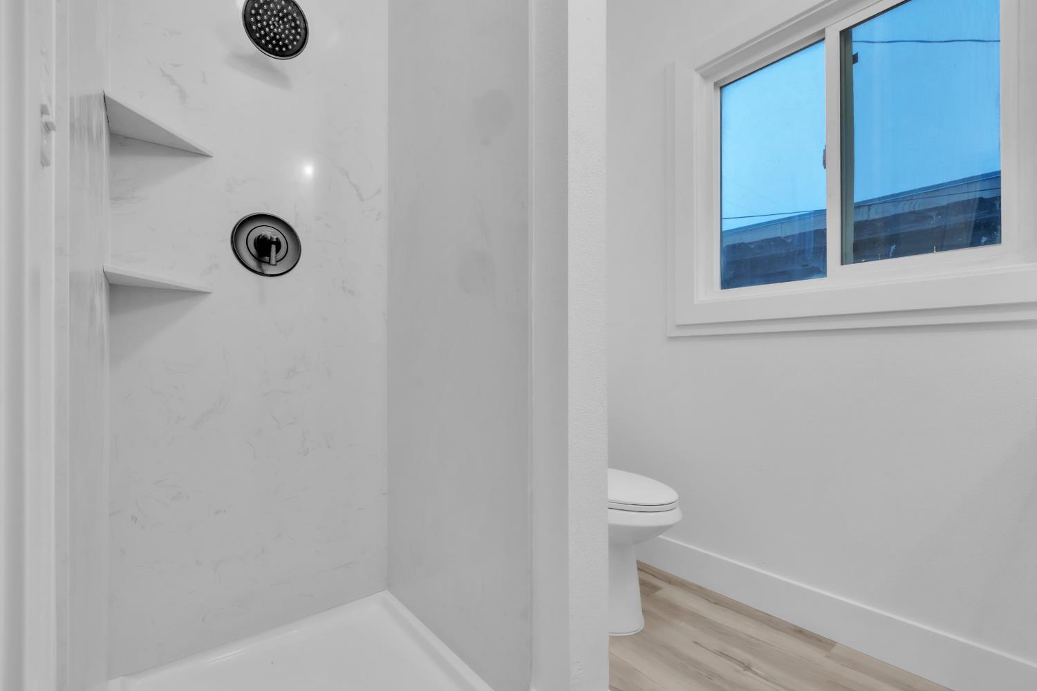 830 Flower St, Turlock, CA 95380