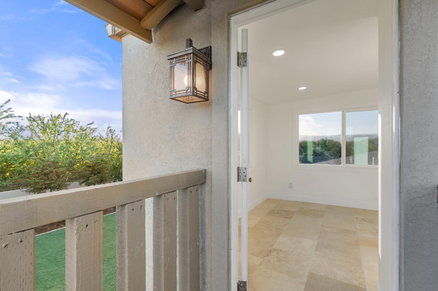 14125 Ward Ave, Patterson, CA 95363