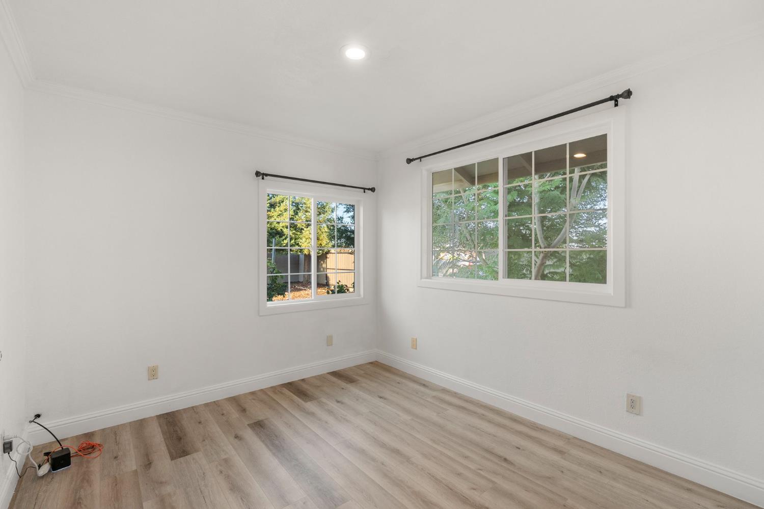 14125 Ward Ave, Patterson, CA 95363