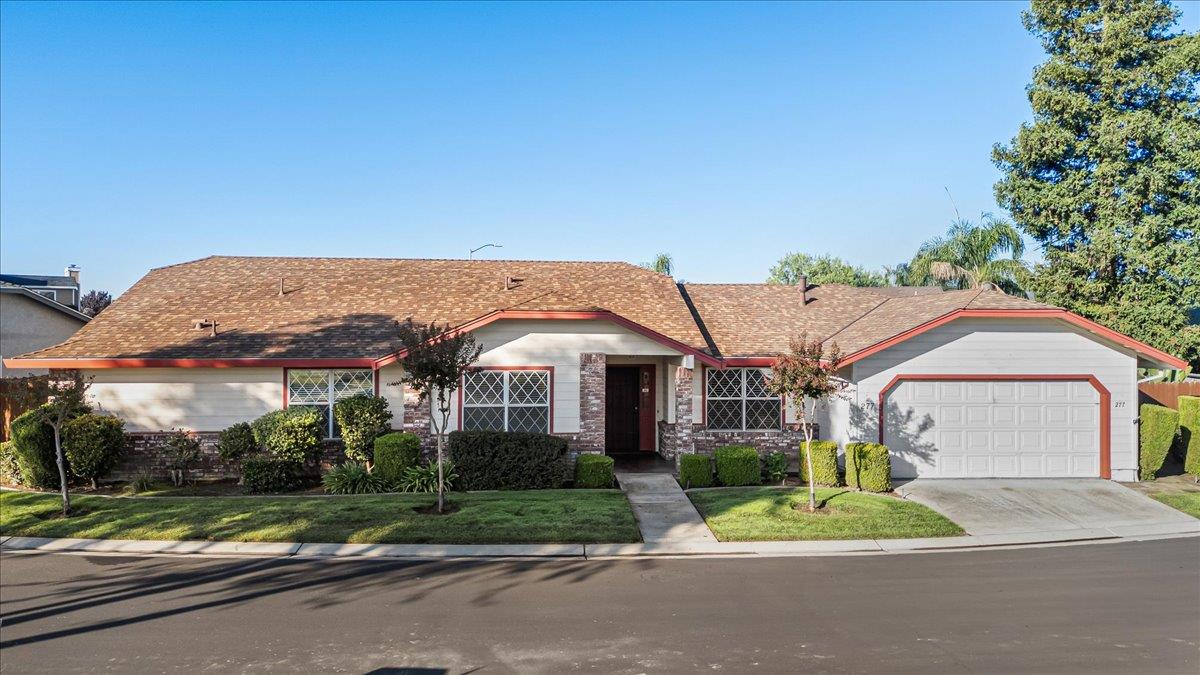 277 Garden Circle Dr, Manteca, CA 95336