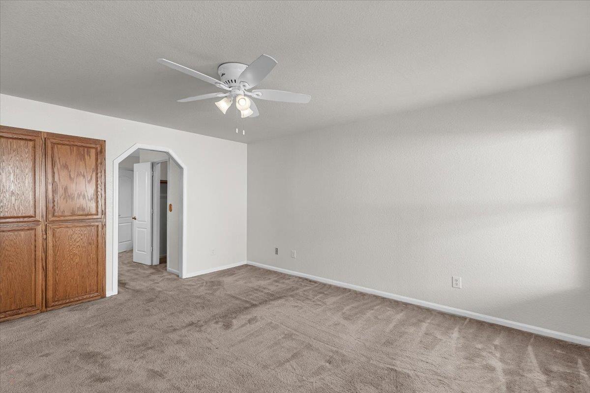 277 Garden Circle Dr, Manteca, CA 95336