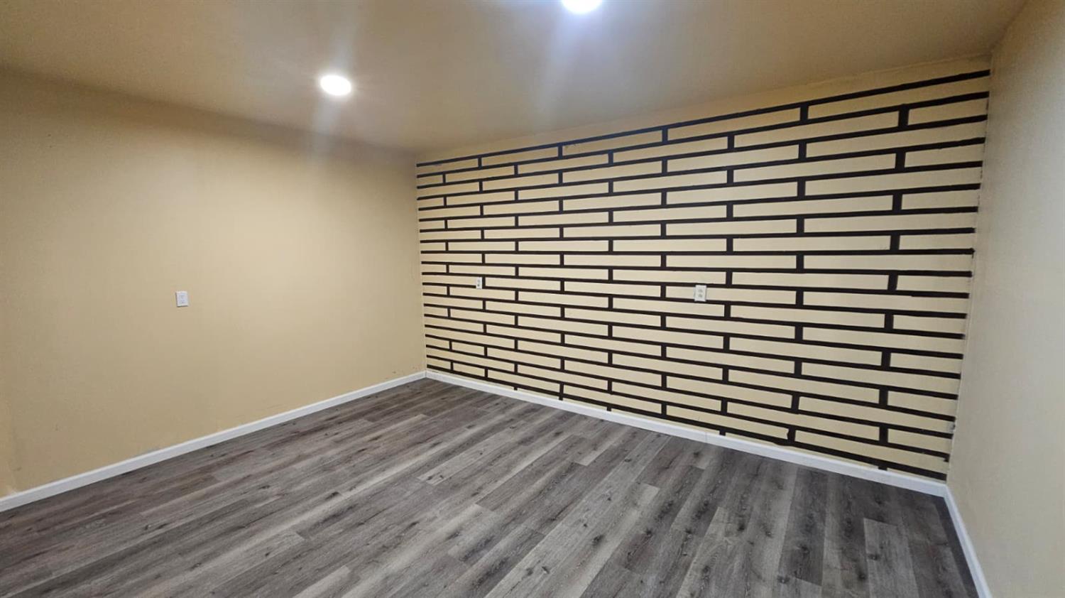 11881 Griffith Rd, Turlock, CA 95380