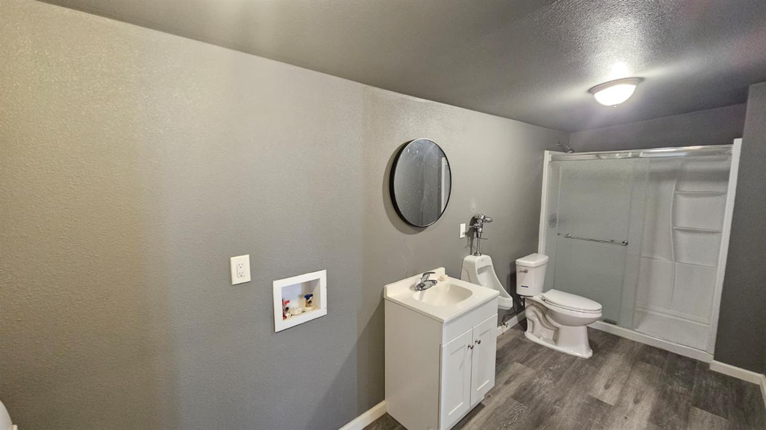 11881 Griffith Rd, Turlock, CA 95380