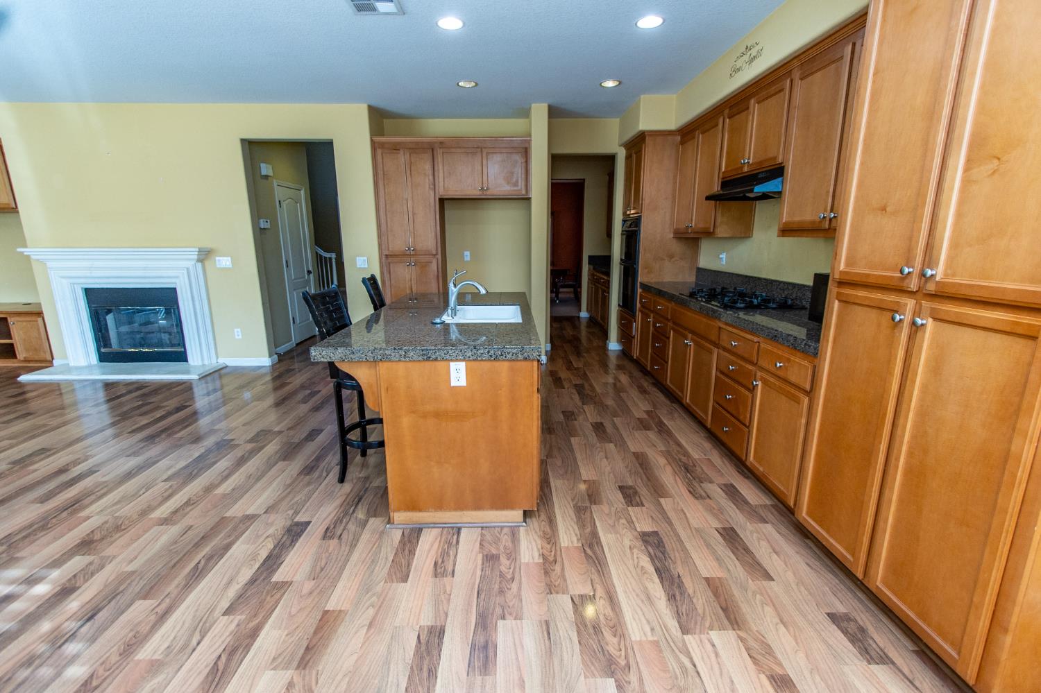 1920 Trail Way, Turlock, CA 95382