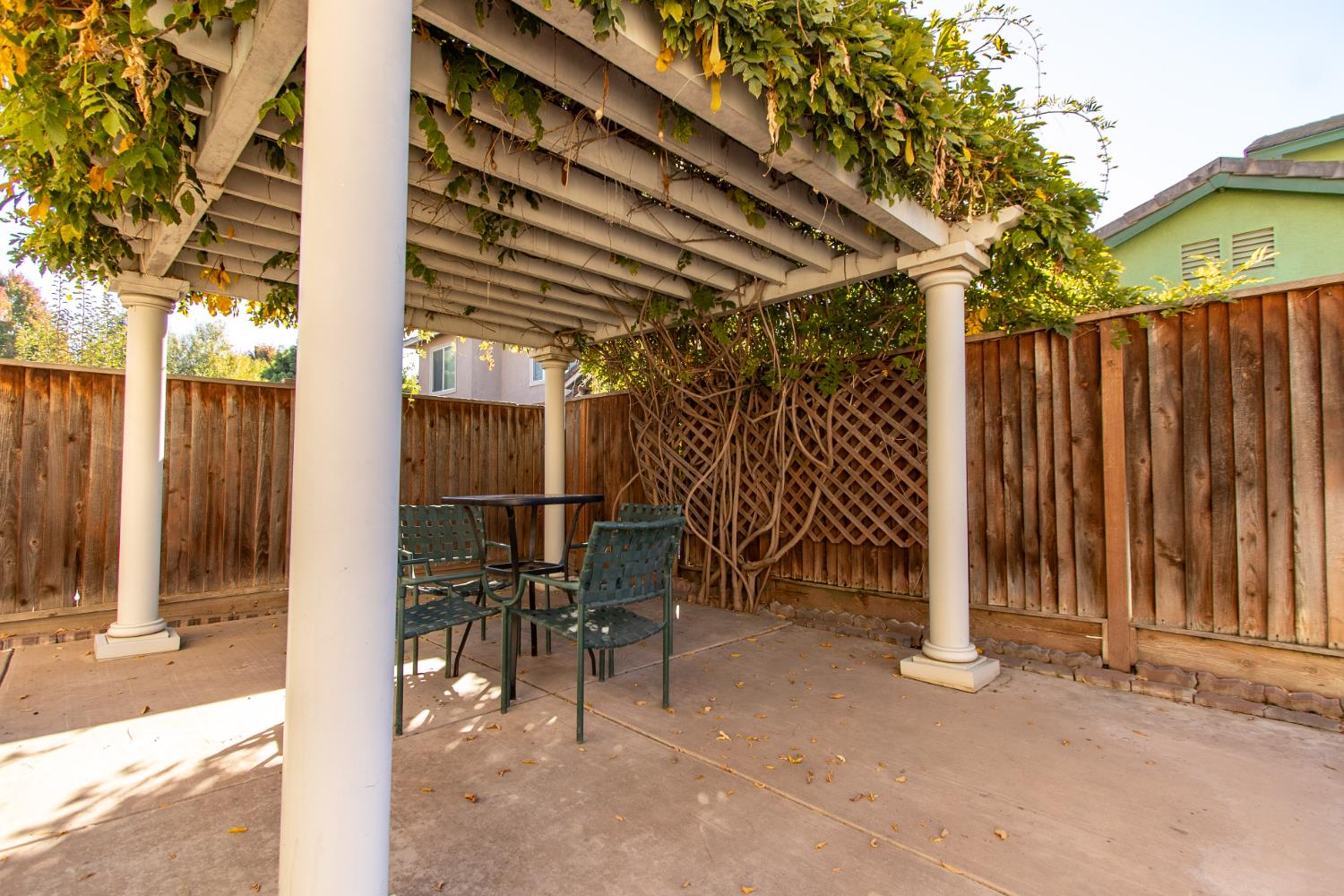 1920 Trail Way, Turlock, CA 95382