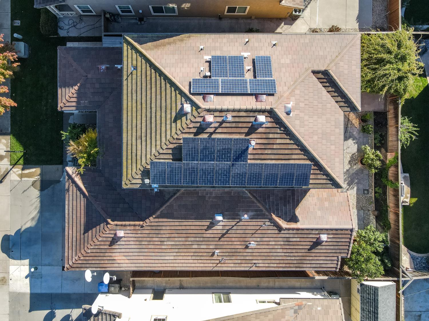 1920 Trail Way, Turlock, CA 95382