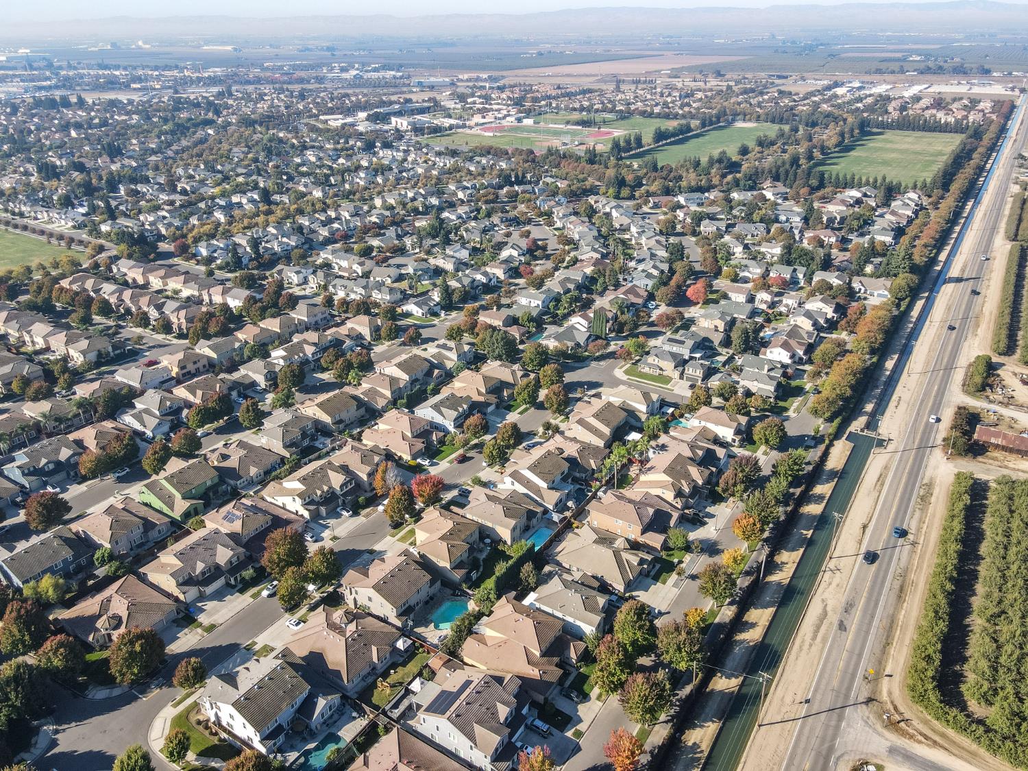 1920 Trail Way, Turlock, CA 95382