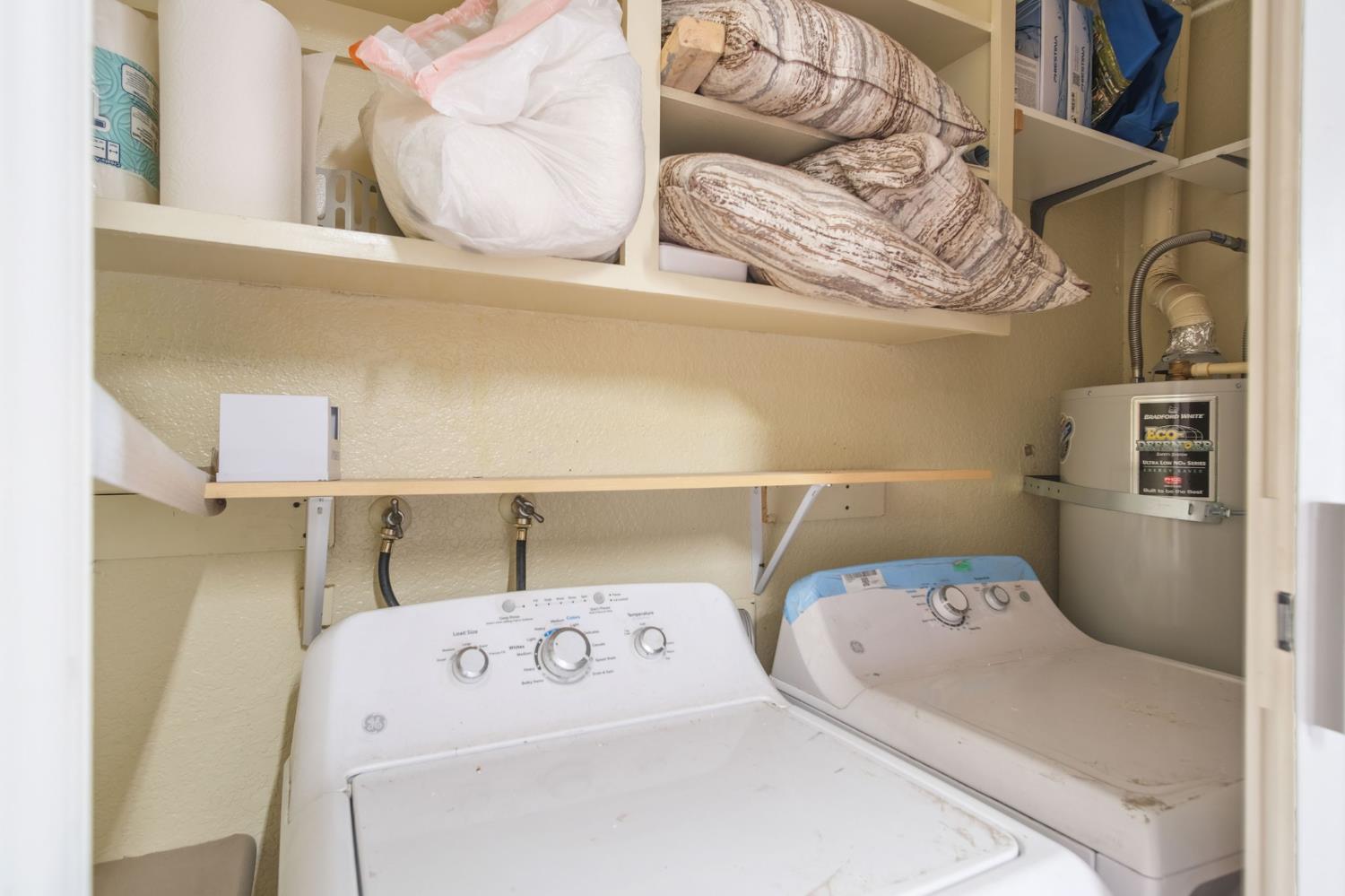 348 Wayside Dr, Turlock, CA 95380