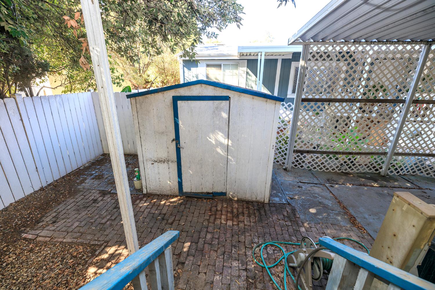 2621 Prescott Rd #160, Modesto, CA 95350